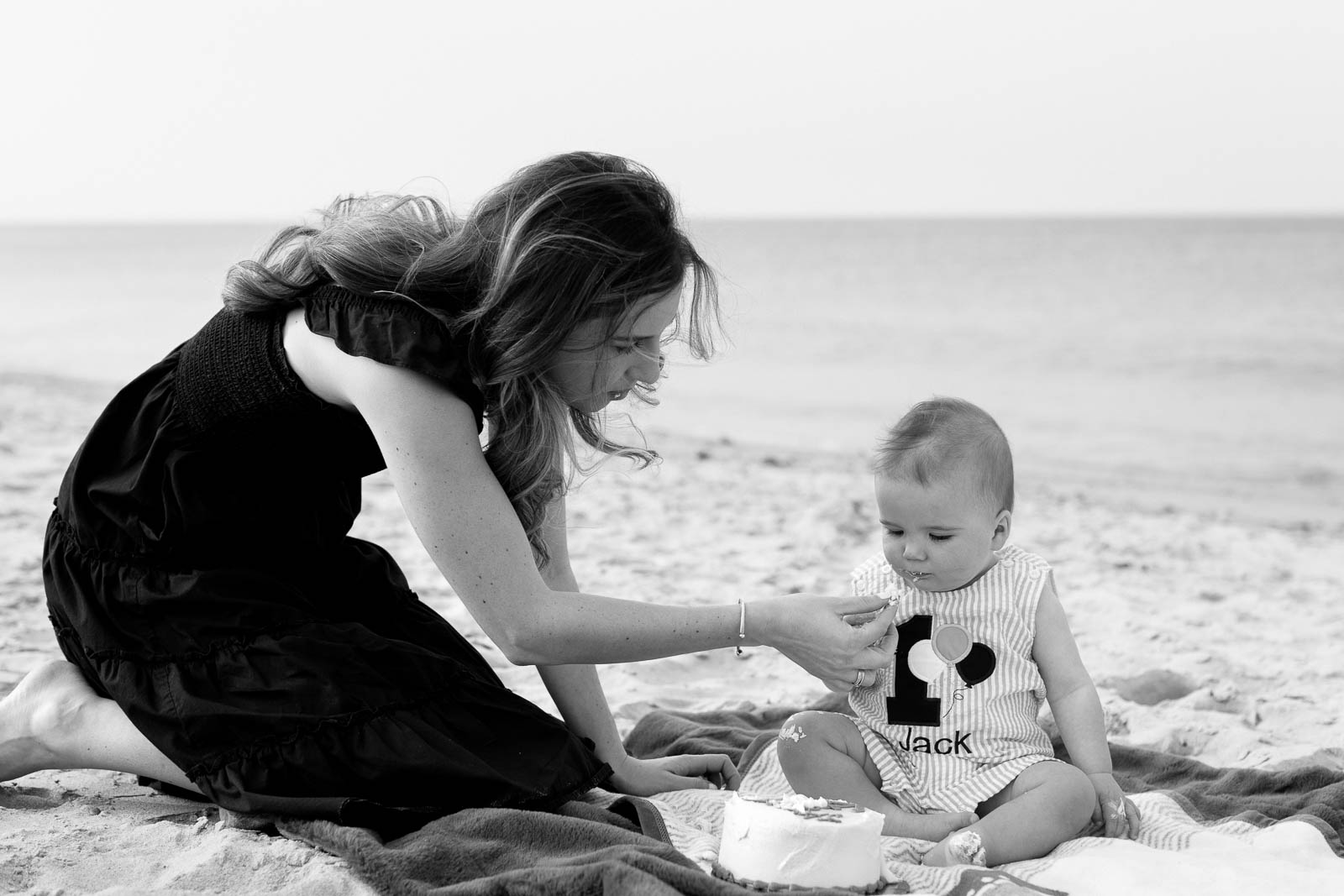 Beach cake smash inspiration